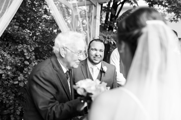 007-backyard-wedding-in-kingston-ontario