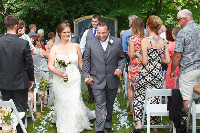 012-backyard-wedding-in-kingston-ontario