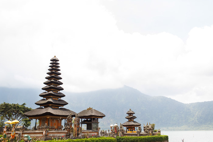 Taman Ayun temple bali indonesia