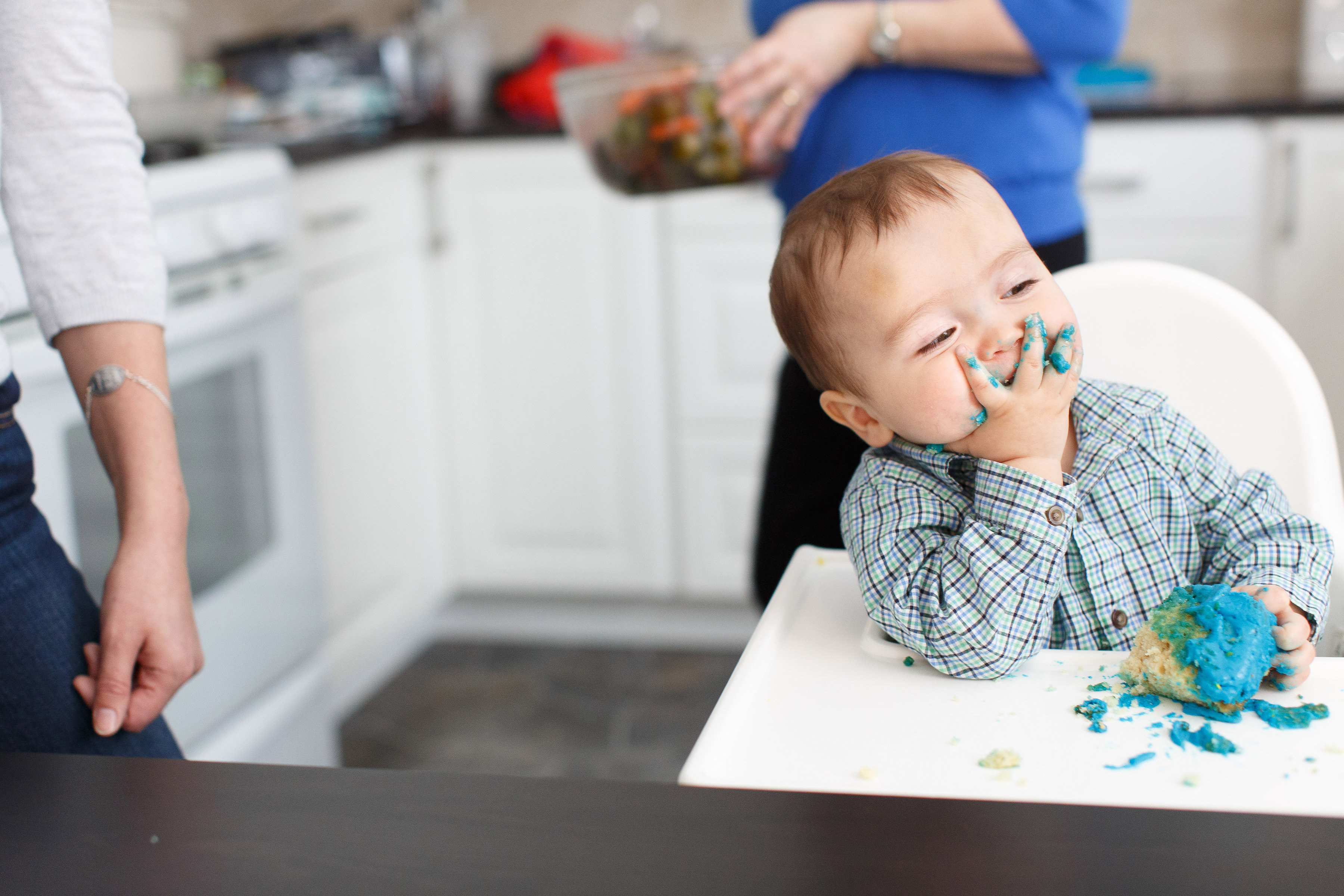 first birthday cake photography session ottawa