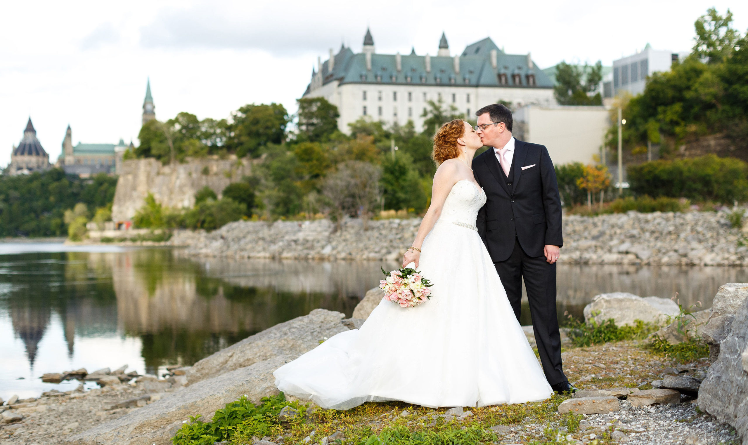 downtown-ottawa-wedding-photographer