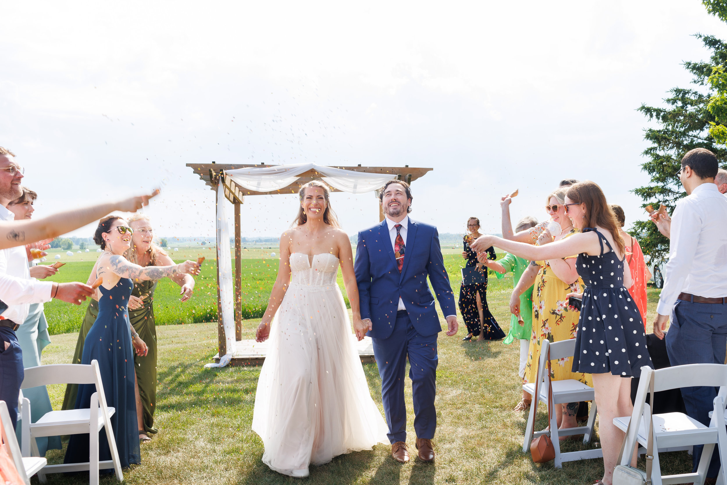 Professional wedding photo of a wedding ceremony in Ottawa